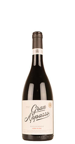 immagine di Negroamaro, Syrah e Cabernet - 97 Punti Luca Maroni